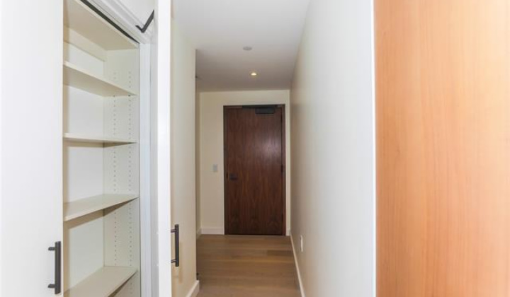 1100 Ala Moana Boulevard,Honolulu,Hawaii,96814,1 Bedroom Bedrooms,1 BathroomBathrooms,Condo/Townhouse,Ala Moana,24,18387521