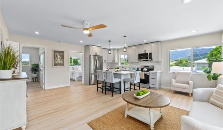 1076 Kahili Street,Kailua,Hawaii,96734,6 ベッドルーム ベッドルーム,4 バスルームバスルーム,一戸建て,Kahili,18836280