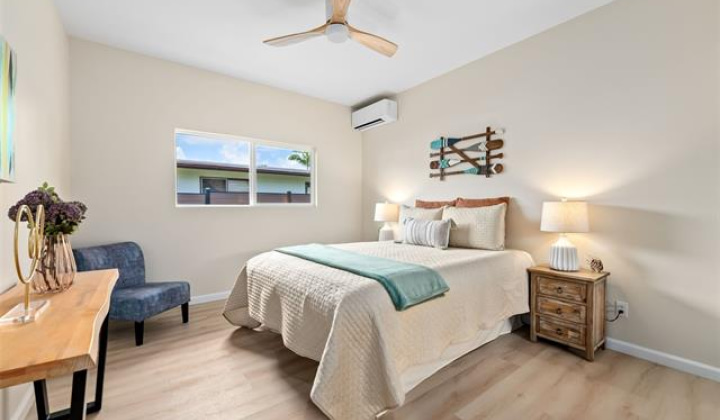 1076 Kahili Street,Kailua,Hawaii,96734,6 ベッドルーム ベッドルーム,4 バスルームバスルーム,一戸建て,Kahili,18836280