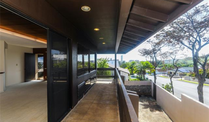 1472 Ala Naupaka Street,Honolulu,Hawaii,96818,3 Bedrooms Bedrooms,2 BathroomsBathrooms,Single family,Ala Naupaka,18387746