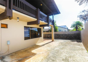 1472 Ala Naupaka Street,Honolulu,Hawaii,96818,3 Bedrooms Bedrooms,2 BathroomsBathrooms,Single family,Ala Naupaka,18387746