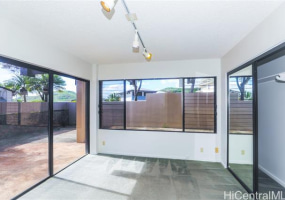 1472 Ala Naupaka Street,Honolulu,Hawaii,96818,3 Bedrooms Bedrooms,2 BathroomsBathrooms,Single family,Ala Naupaka,18387746