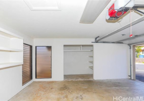 1472 Ala Naupaka Street,Honolulu,Hawaii,96818,3 Bedrooms Bedrooms,2 BathroomsBathrooms,Single family,Ala Naupaka,18387746