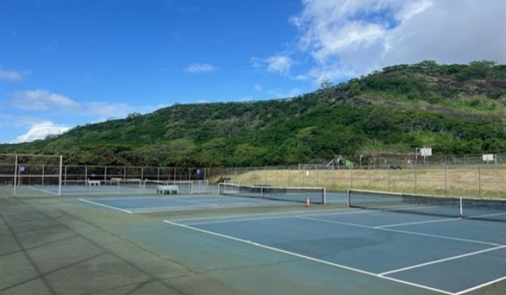 1472 Ala Naupaka Street,Honolulu,Hawaii,96818,3 Bedrooms Bedrooms,2 BathroomsBathrooms,Single family,Ala Naupaka,18387746