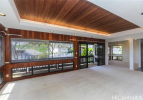 1472 Ala Naupaka Street,Honolulu,Hawaii,96818,3 Bedrooms Bedrooms,2 BathroomsBathrooms,Single family,Ala Naupaka,18387746
