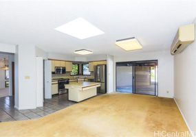 1472 Ala Naupaka Street,Honolulu,Hawaii,96818,3 Bedrooms Bedrooms,2 BathroomsBathrooms,Single family,Ala Naupaka,18387746