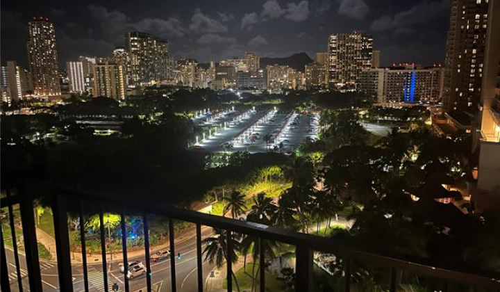 1850 Ala Moana Boulevard,Honolulu,Hawaii,96815,1 BathroomBathrooms,Condo/Townhouse,Ala Moana,11,18387771
