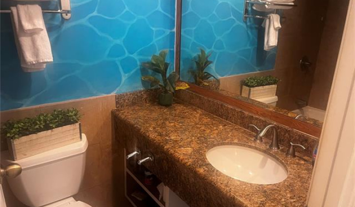 1850 Ala Moana Boulevard,Honolulu,Hawaii,96815,1 BathroomBathrooms,Condo/Townhouse,Ala Moana,11,18387771