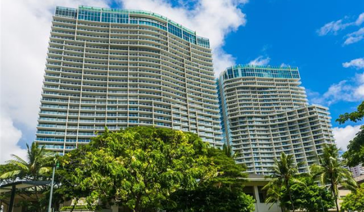 383 Kalaimoku Street,Honolulu,Hawaii,96815,2 ベッドルーム ベッドルーム,3 バスルームバスルーム,コンド / タウンハウス,Kalaimoku,35,18387851