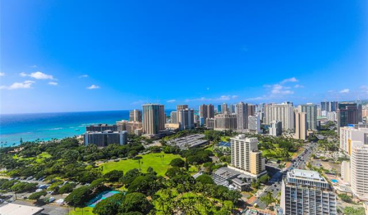 383 Kalaimoku Street,Honolulu,Hawaii,96815,2 ベッドルーム ベッドルーム,3 バスルームバスルーム,コンド / タウンハウス,Kalaimoku,35,18387851