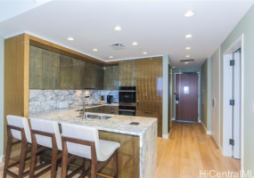 383 Kalaimoku Street,Honolulu,Hawaii,96815,2 ベッドルーム ベッドルーム,3 バスルームバスルーム,コンド / タウンハウス,Kalaimoku,35,18387851