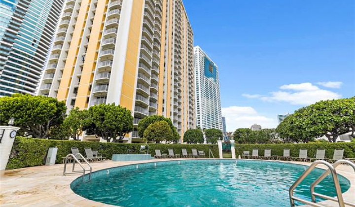 1350 Ala Moana Boulevard,Honolulu,Hawaii,96814,2 ベッドルーム ベッドルーム,2 バスルームバスルーム,コンド / タウンハウス,Ala Moana,40,18387980