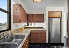 1760 Beretania Street,Honolulu,Hawaii,96826,2 ベッドルーム ベッドルーム,2 バスルームバスルーム,コンド / タウンハウス,Beretania,10,18387997