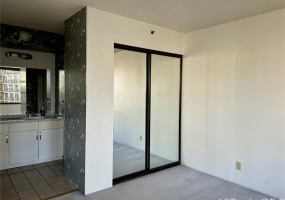 201 Ohua Avenue,Honolulu,Hawaii,96815,1 Bedroom Bedrooms,1 BathroomBathrooms,Condo/Townhouse,Ohua,10,18388504