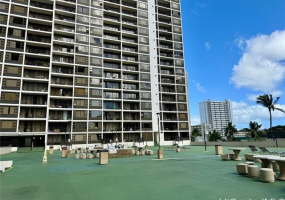 201 Ohua Avenue,Honolulu,Hawaii,96815,1 Bedroom Bedrooms,1 BathroomBathrooms,Condo/Townhouse,Ohua,10,18388504