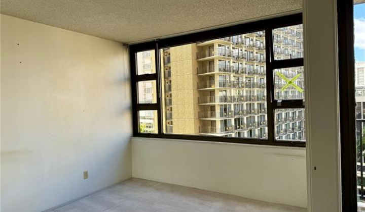 201 Ohua Avenue,Honolulu,Hawaii,96815,1 Bedroom Bedrooms,1 BathroomBathrooms,Condo/Townhouse,Ohua,10,18388504