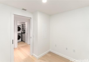 1100 Ala Moana Boulevard,Honolulu,Hawaii,96814,1 Bedroom Bedrooms,1 BathroomBathrooms,Condo/Townhouse,Ala Moana,31,18388563
