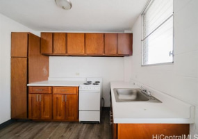 715 Umi Street,Honolulu,Hawaii,96819,1 Bedroom Bedrooms,1 BathroomBathrooms,Condo/Townhouse,Umi,3,18388868