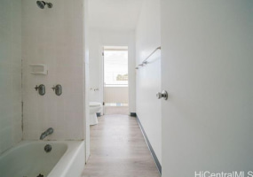 715 Umi Street,Honolulu,Hawaii,96819,1 Bedroom Bedrooms,1 BathroomBathrooms,Condo/Townhouse,Umi,3,18388868