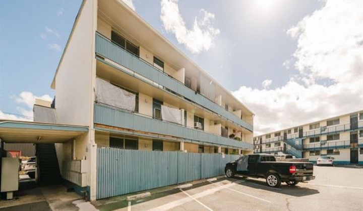 715 Umi Street,Honolulu,Hawaii,96819,1 Bedroom Bedrooms,1 BathroomBathrooms,Condo/Townhouse,Umi,3,18388868