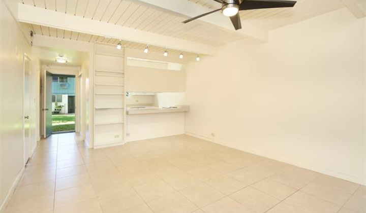 4225 Keanu Street,Honolulu,Hawaii,96816,2 ベッドルーム ベッドルーム,2 バスルームバスルーム,コンド / タウンハウス,Keanu,1,18388925
