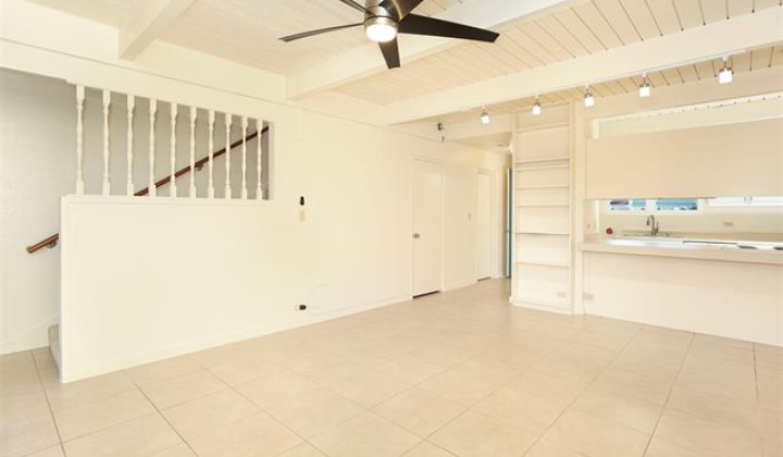 4225 Keanu Street,Honolulu,Hawaii,96816,2 ベッドルーム ベッドルーム,2 バスルームバスルーム,コンド / タウンハウス,Keanu,1,18388925