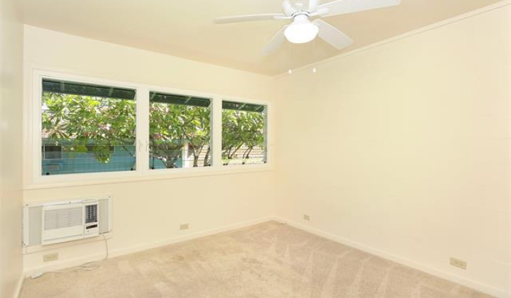 4225 Keanu Street,Honolulu,Hawaii,96816,2 ベッドルーム ベッドルーム,2 バスルームバスルーム,コンド / タウンハウス,Keanu,1,18388925