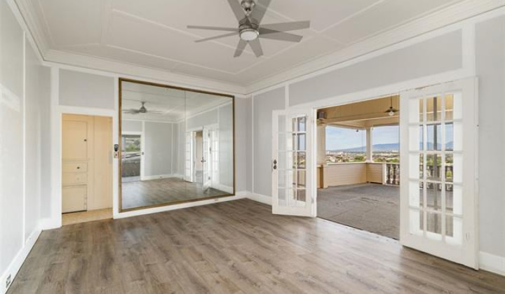 1747 Skyline Drive,Honolulu,Hawaii,96817,6 Bedrooms Bedrooms,3 BathroomsBathrooms,Single family,Skyline,18388933