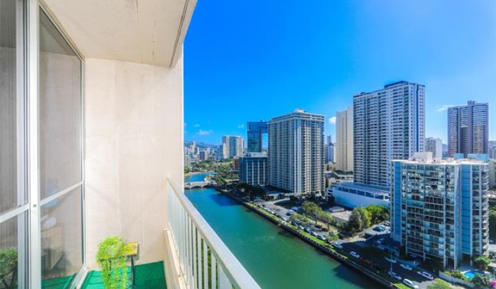 1848 Kahakai Drive,Honolulu,Hawaii,96814,1 ベッドルーム ベッドルーム,1 バスルームバスルーム,コンド / タウンハウス,Kahakai,18,18389346