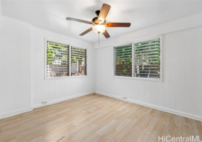 1619 Ua Drive,Honolulu,Hawaii,96816,9 ベッドルーム ベッドルーム,4 バスルームバスルーム,一戸建て,Ua,18838923