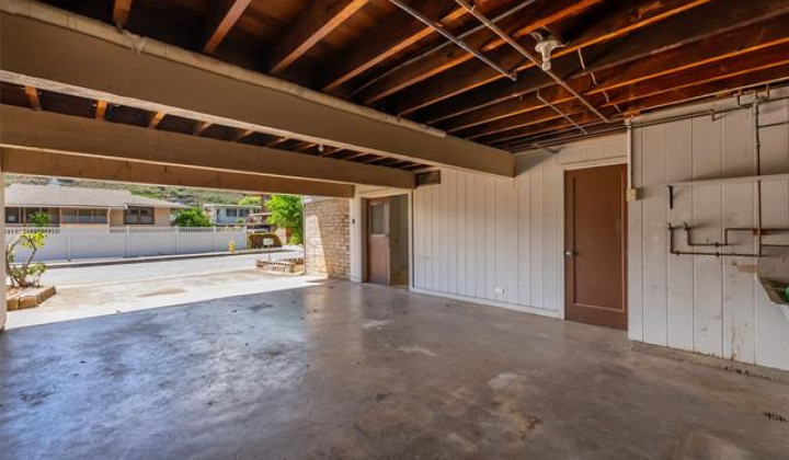 1619 Ua Drive,Honolulu,Hawaii,96816,9 ベッドルーム ベッドルーム,4 バスルームバスルーム,一戸建て,Ua,18838923