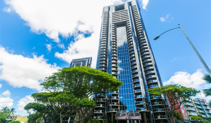 415 South Street,Honolulu,Hawaii,96813,2 ベッドルーム ベッドルーム,2 バスルームバスルーム,コンド / タウンハウス,South,4,18389576