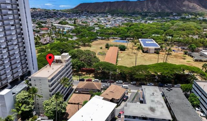 320 Ainakea Way,Honolulu,Hawaii,96815,2 ベッドルーム ベッドルーム,2 バスルームバスルーム,コンド / タウンハウス,Ainakea,8,18839175