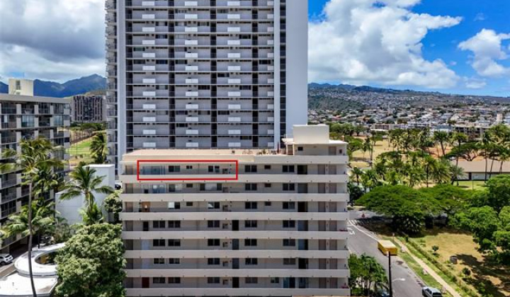 320 Ainakea Way,Honolulu,Hawaii,96815,2 ベッドルーム ベッドルーム,2 バスルームバスルーム,コンド / タウンハウス,Ainakea,8,18839175