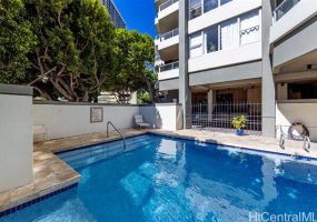 2600 Pualani Way,Honolulu,Hawaii,96815,2 ベッドルーム ベッドルーム,2 バスルームバスルーム,コンド / タウンハウス,Pualani,16,18389866