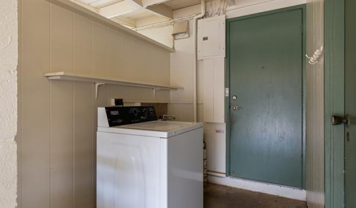308 Hanakoa Street,Honolulu,Hawaii,96825,3 ベッドルーム ベッドルーム,1 バスルームバスルーム,一戸建て,Hanakoa,18389908