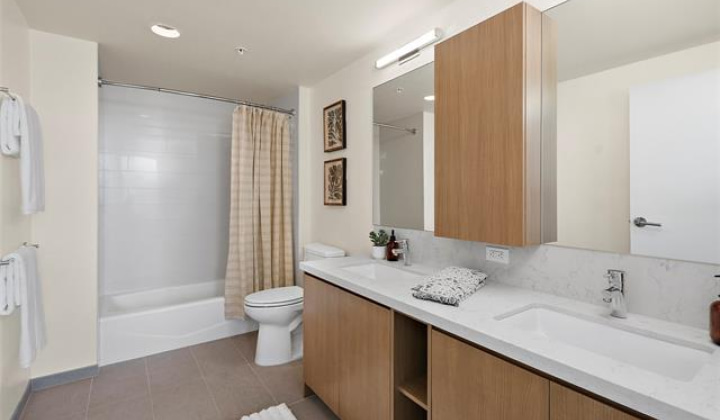 1391 Kapiolani Boulevard,Honolulu,Hawaii,96814,2 Bedrooms Bedrooms,2 BathroomsBathrooms,Condo/Townhouse,Kapiolani,25,18389938