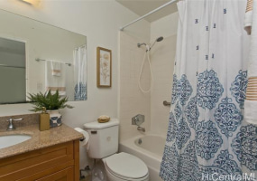 1320 Alexander Street,Honolulu,Hawaii,96826,2 ベッドルーム ベッドルーム,2 バスルームバスルーム,コンド / タウンハウス,Alexander,5,18389942