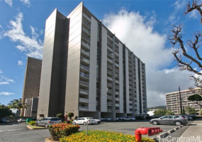 1320 Alexander Street,Honolulu,Hawaii,96826,2 ベッドルーム ベッドルーム,2 バスルームバスルーム,コンド / タウンハウス,Alexander,5,18389942