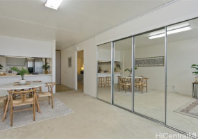 1320 Alexander Street,Honolulu,Hawaii,96826,2 ベッドルーム ベッドルーム,2 バスルームバスルーム,コンド / タウンハウス,Alexander,5,18389942