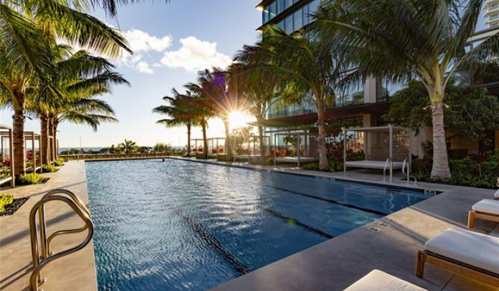 1100 Ala Moana Boulevard,Honolulu,Hawaii,96814,2 ベッドルーム ベッドルーム,2 バスルームバスルーム,コンド / タウンハウス,Ala Moana,40,18389972