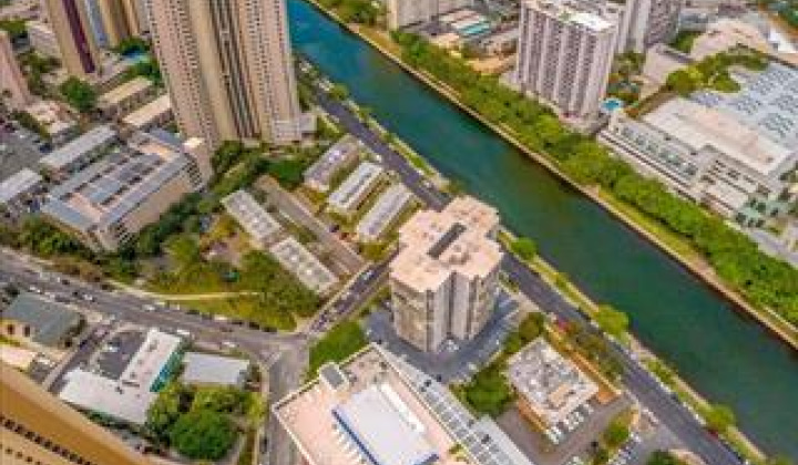 400 Hobron Lane,Honolulu,Hawaii,96815,1 ベッドルーム ベッドルーム,1 バスルームバスルーム,コンド / タウンハウス,Hobron,6,18839961