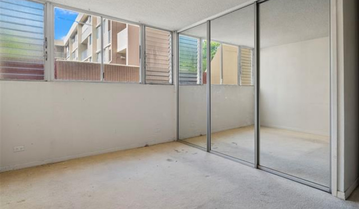 1634 Nuuanu Avenue,Honolulu,Hawaii,96817,2 ベッドルーム ベッドルーム,2 バスルームバスルーム,コンド / タウンハウス,Nuuanu,1,18390033