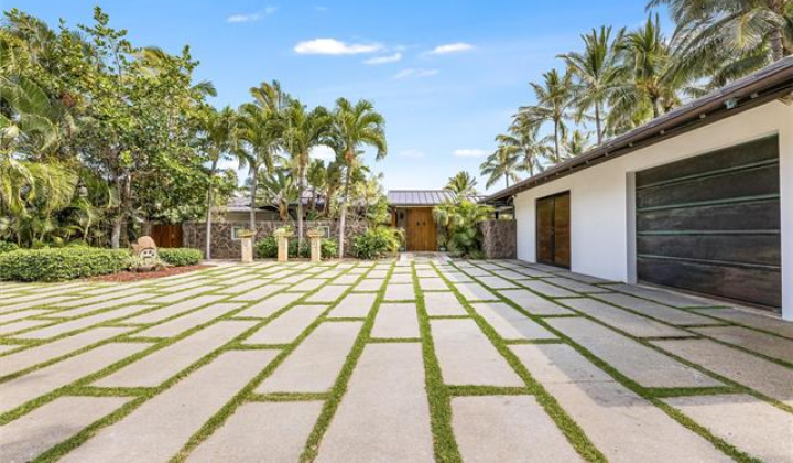 47 Kailuana Place,Kailua,Hawaii,96734,5 Bedrooms Bedrooms,6 BathroomsBathrooms,Single family,Kailuana,18840005