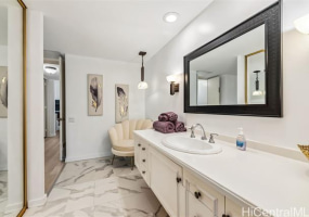 4999 Kahala Avenue,Honolulu,Hawaii,96816,2 Bedrooms Bedrooms,2 BathroomsBathrooms,Condo/Townhouse,Kahala,2,18390208