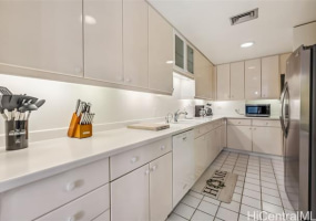 4999 Kahala Avenue,Honolulu,Hawaii,96816,2 Bedrooms Bedrooms,2 BathroomsBathrooms,Condo/Townhouse,Kahala,2,18390208