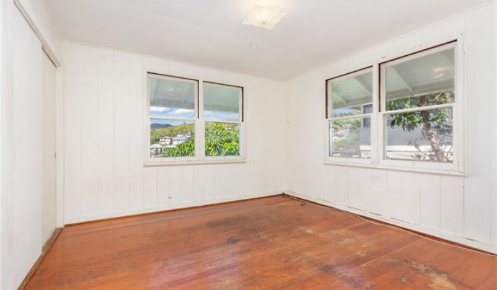 1571 Alencastre Street,Honolulu,Hawaii,96816,3 Bedrooms Bedrooms,1 BathroomBathrooms,Single family,Alencastre,18390210