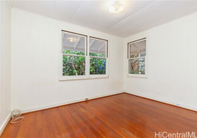 1571 Alencastre Street,Honolulu,Hawaii,96816,3 Bedrooms Bedrooms,1 BathroomBathrooms,Single family,Alencastre,18390210