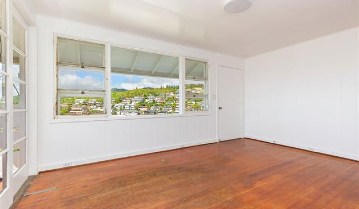 1571 Alencastre Street,Honolulu,Hawaii,96816,3 Bedrooms Bedrooms,1 BathroomBathrooms,Single family,Alencastre,18390210