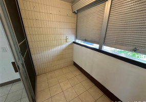 750 Kanoa Street,Honolulu,Hawaii,96817,2 Bedrooms Bedrooms,1 BathroomBathrooms,Condo/Townhouse,Kanoa,2,18390214